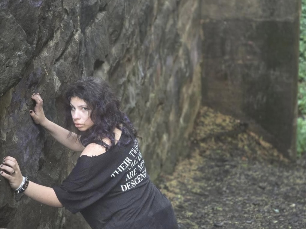Mandy of Comedia Dystopia, vocals